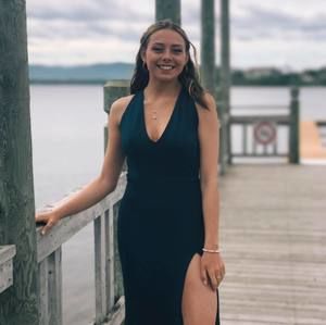 Meet your Posher, Jackie